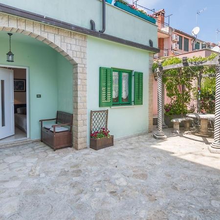 Secret Garden Apartment Poreč Buitenkant foto